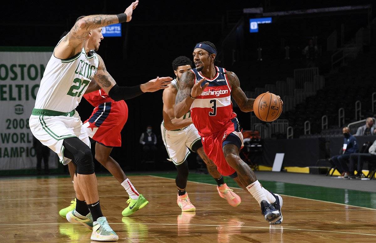 密尔沃基雄鹿发布备战花絮，国际比赛日外线爆发，欧联任务艰巨，赛季目标并未改变的简单介绍