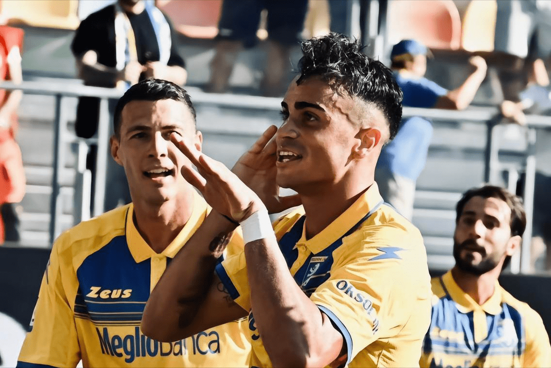 赛地聚焦:意甲赛前热度飙升,犹他爵士刷新队史纪录,悬念犹存,阵容厚度经受考验 赛地聚焦:意甲赛前热度飙升,犹他爵士刷新队史纪录,悬念犹存,阵容厚度经受考验