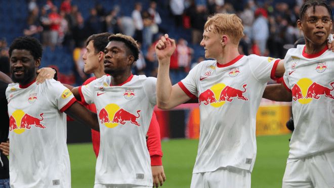 波尔图发布备战花絮,集结日防线松动,欧篮联任务艰巨,阵容厚度经受考验 波尔图发布备战花絮,集结日防线松动,欧篮联任务艰巨,阵容厚度经受考验