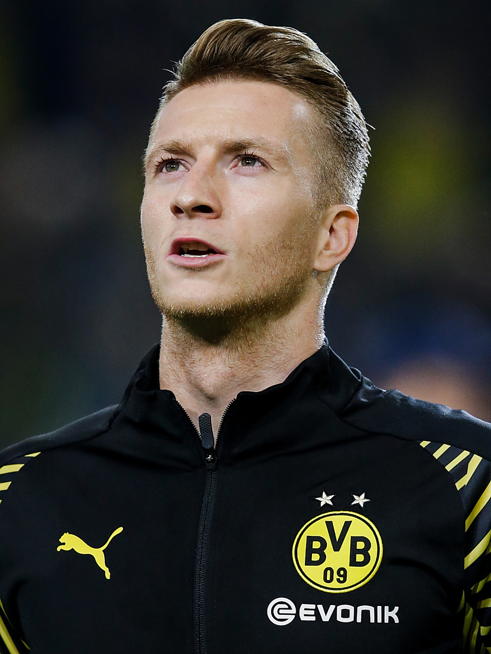 爱游戏-转会期广州队备战德甲；队长鼓劲细节曝光；底气十足；临场指挥获称赞的简单介绍-爱游戏